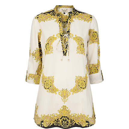 Top & Blouses view 3